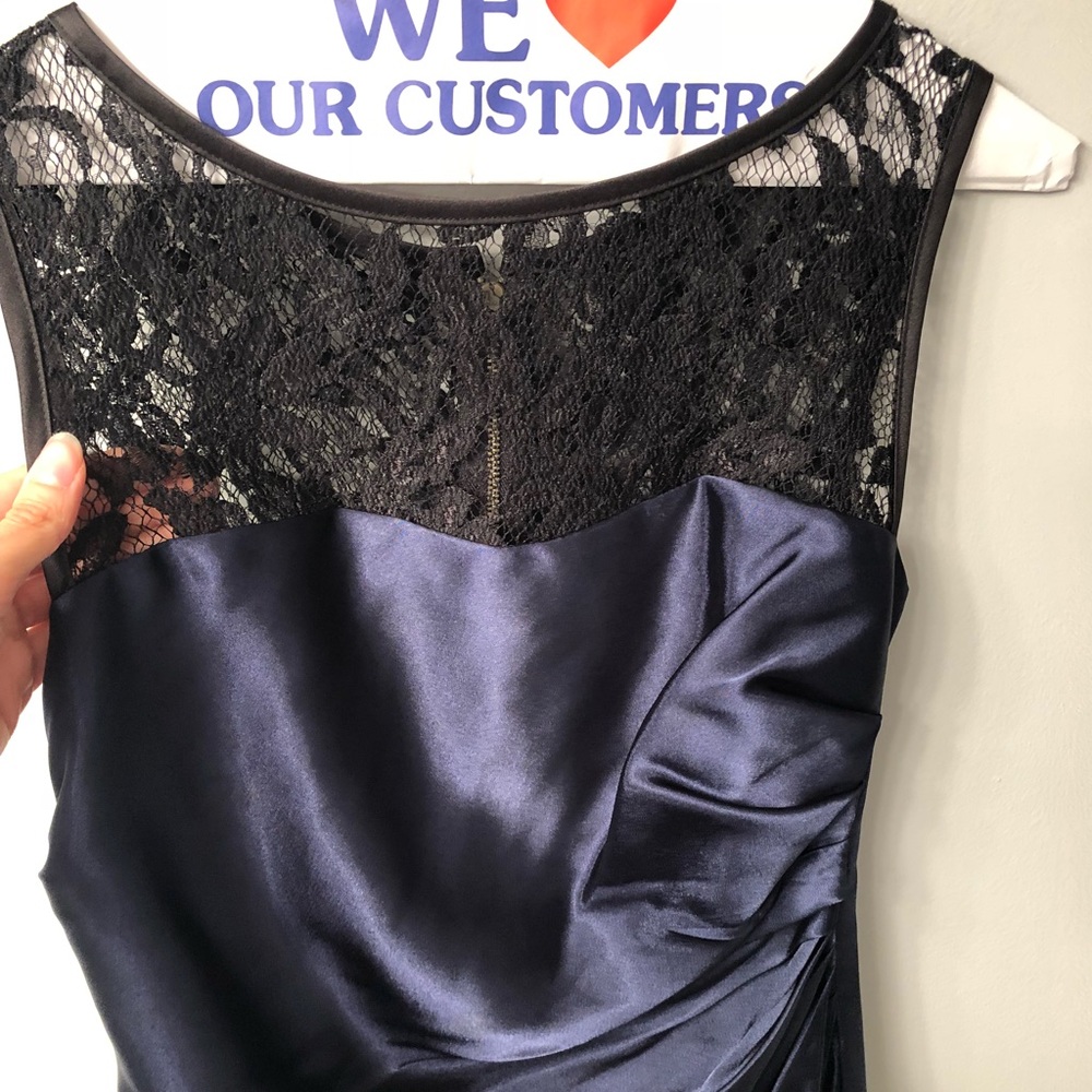 Dress - Picture 2 of 4